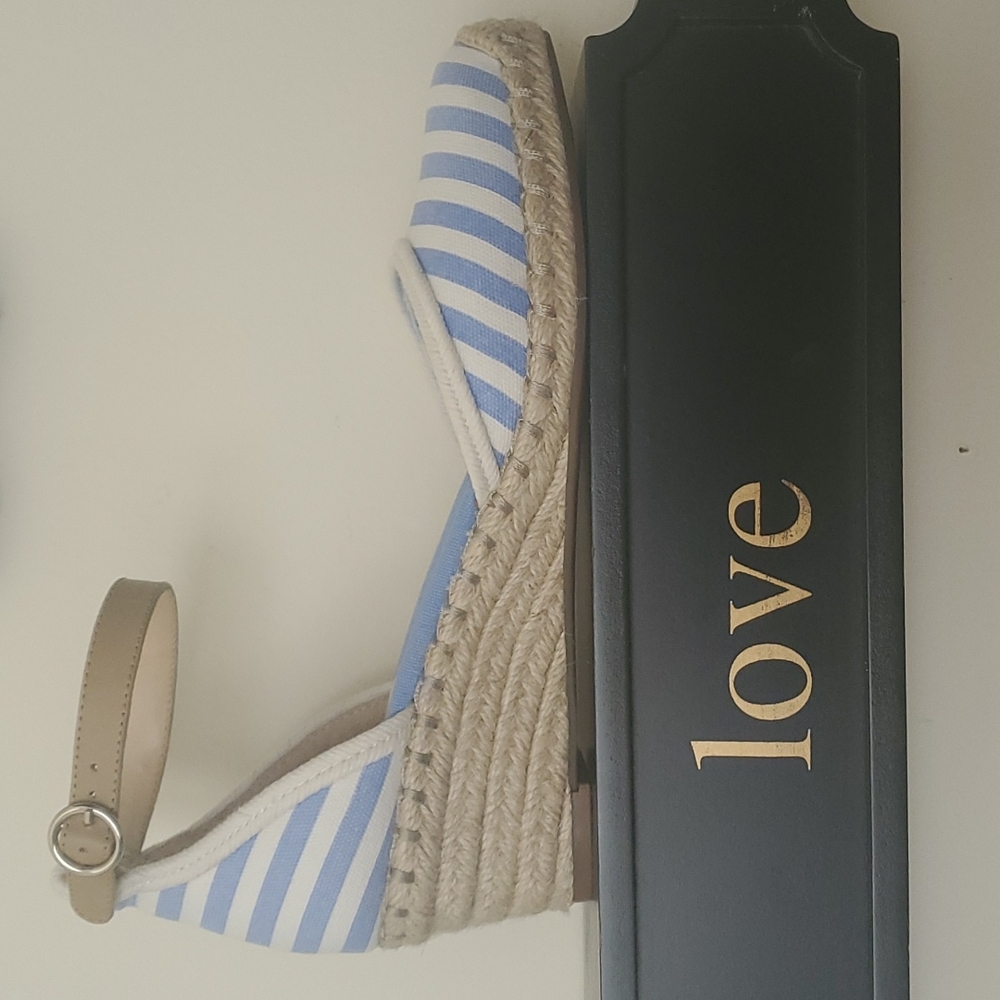 Crown & Ivy Nautical Blue White Stripe Espadrille Wedge - Picture 2 of 11
